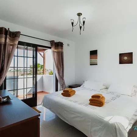 Minstrel Villa
